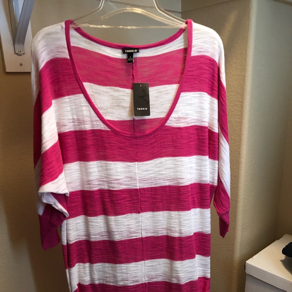 Torrid beach top